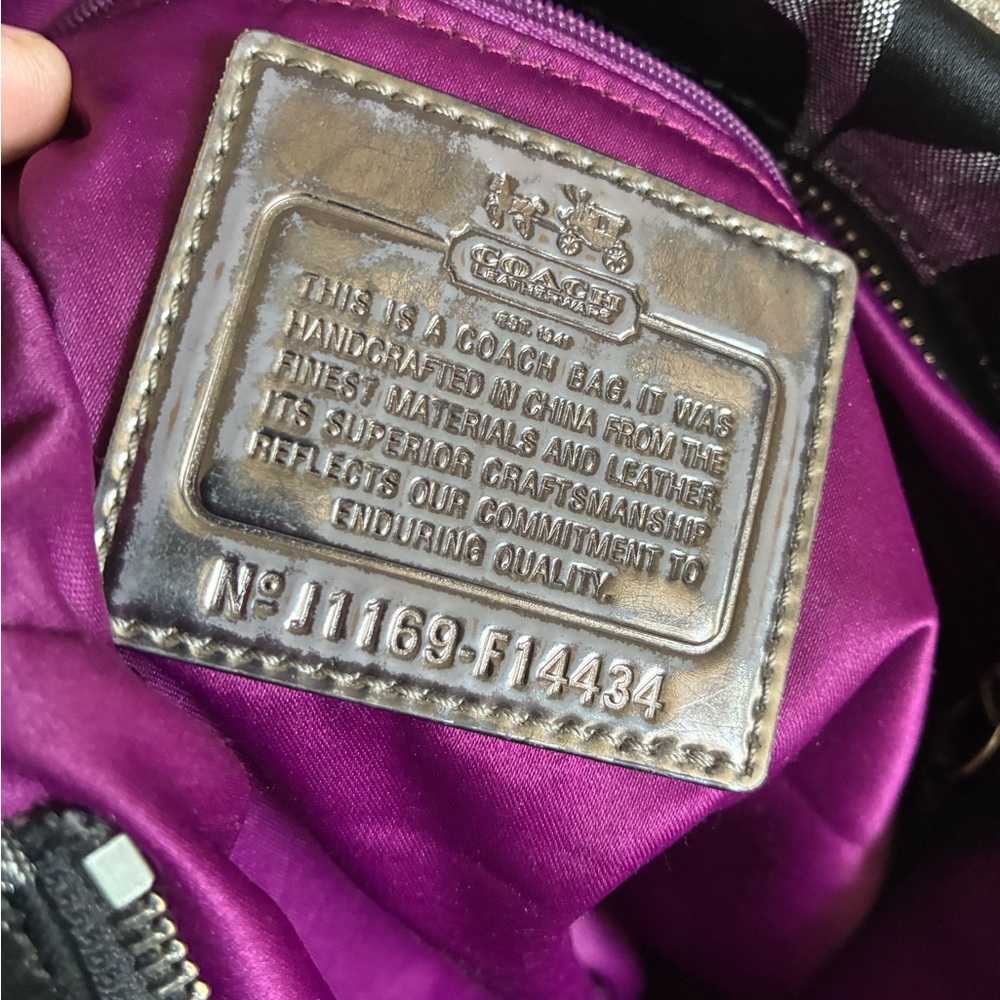 COACH Poppy Bag - Picture 3 of 15